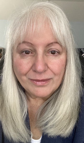 Debra Johanyak